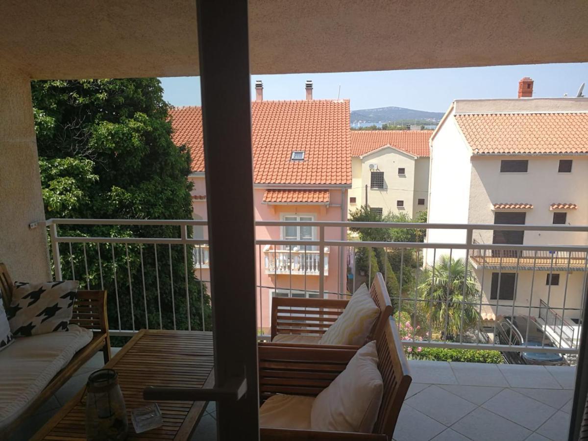 Apartmani Nea Biograd Na Moru Eksteriør bilde