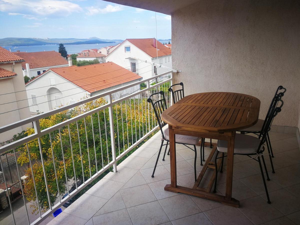 Apartmani Nea Biograd Na Moru Eksteriør bilde