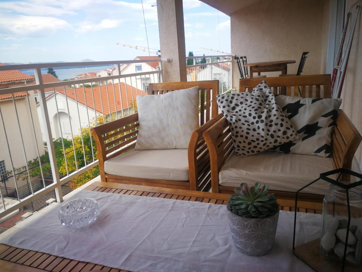 Apartmani Nea Biograd Na Moru Eksteriør bilde